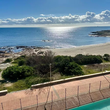 Sea View - *