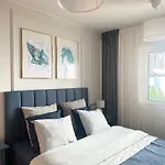 شقة Sea View - *